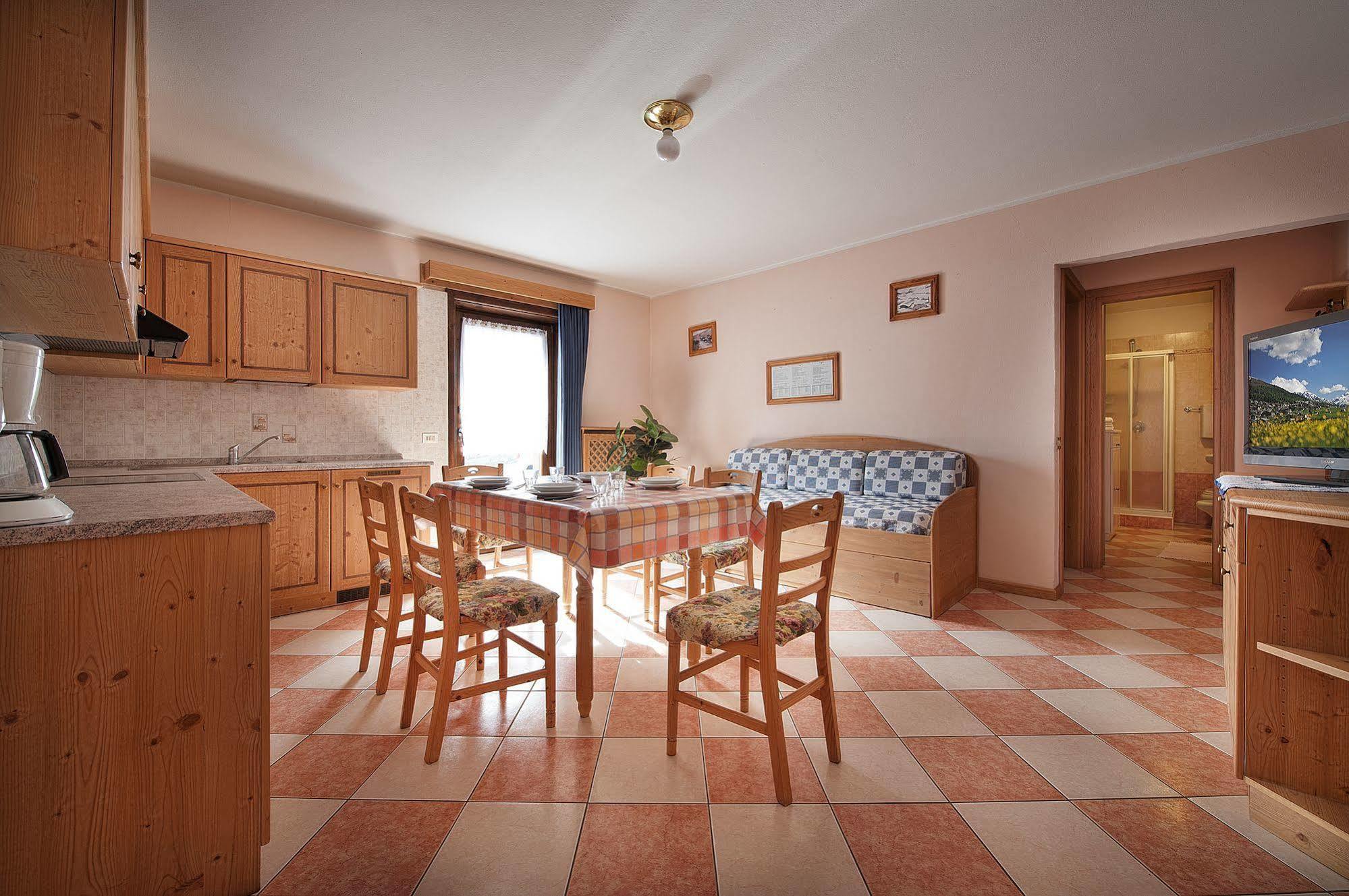Baita Carosello Apt 4 By Livigno Accomodation Εξωτερικό φωτογραφία
